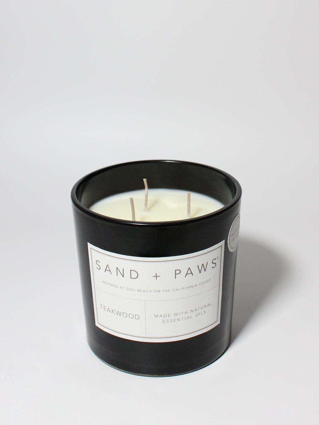 Scented Sand + Paws Teakwood 21 oz scented candle