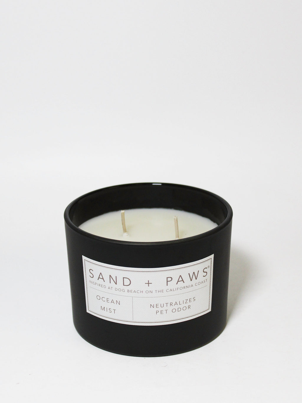 Scented Sand + Paws Ocean Mist 12 oz scented candle