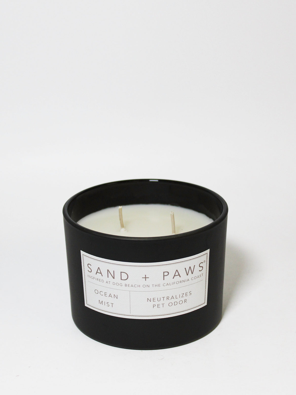 Scented Sand + Paws Ocean Mist 12 oz scented candle