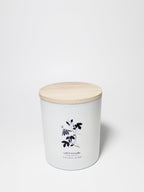 Scented White Flowers Natural Home 11.5 oz scented candle