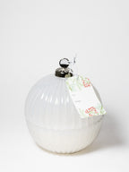 Scented Winter White 6 oz scented candle