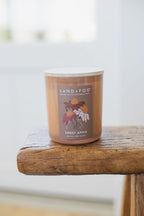 Scented Sweet Apple 10 oz scented candle