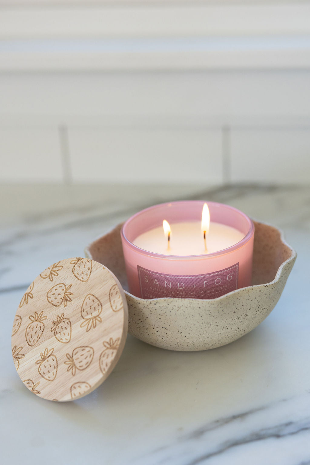 Scented Strawberry Spritz 12 oz scented candle