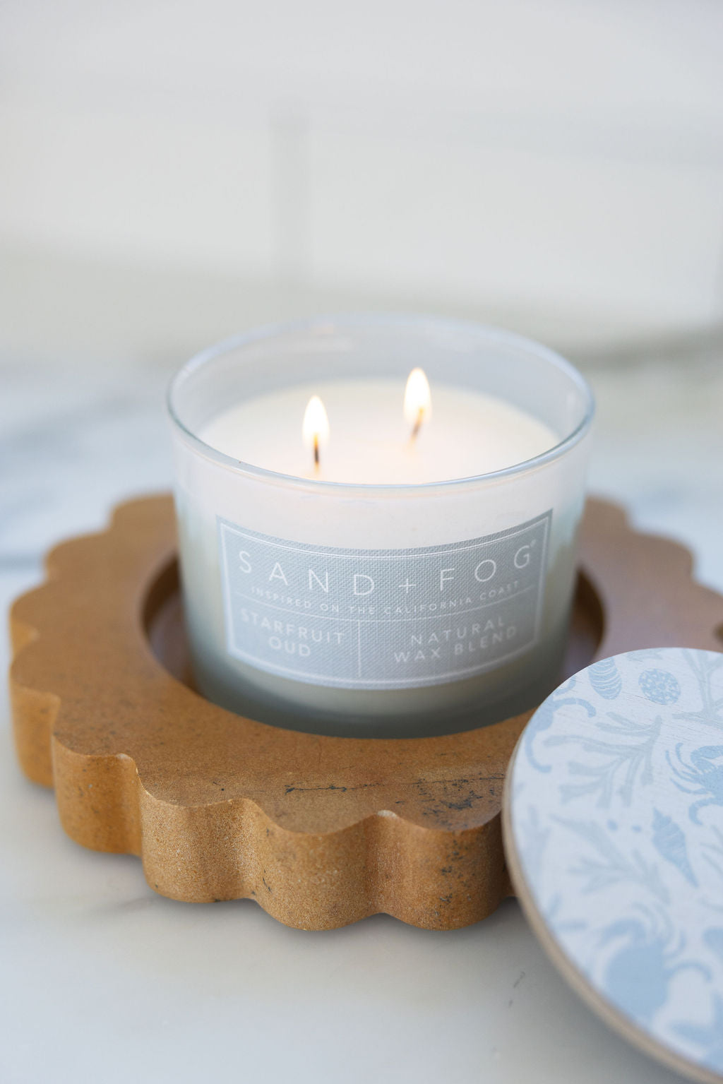 Scented Starfruit Oud 12 oz scented candle