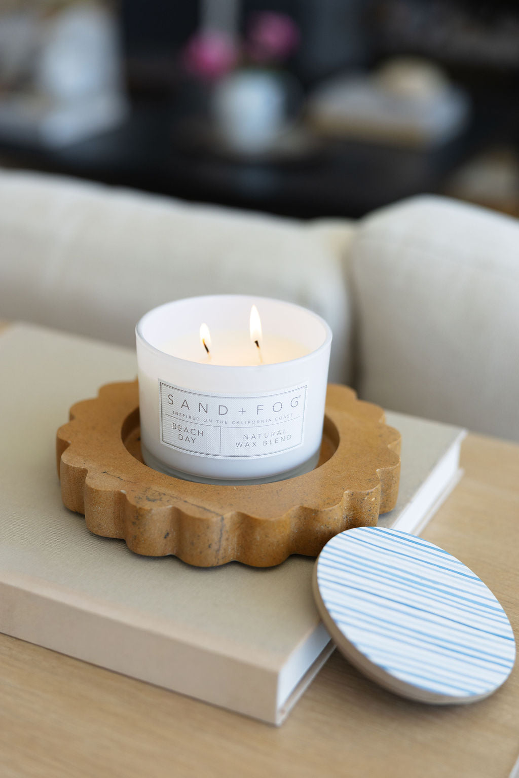 Scented Beach Day 12 oz scented candle