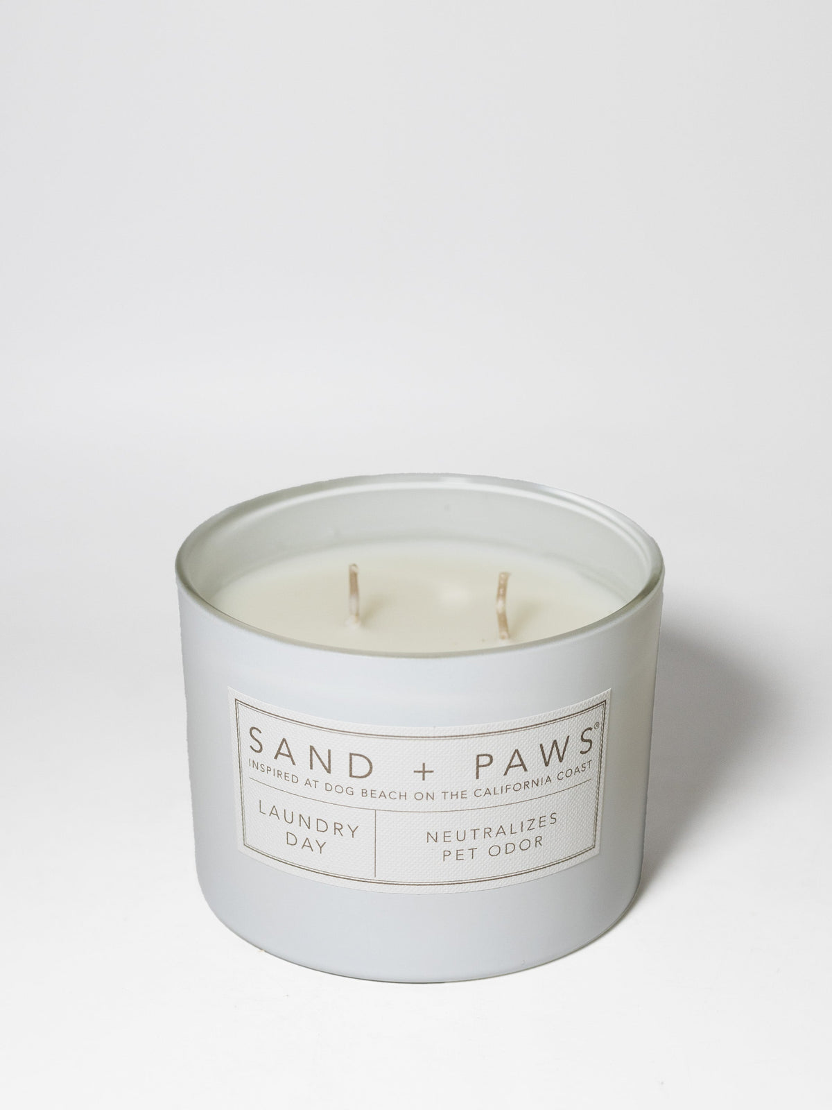 Scented Sand + Paws Laundry Day 12 oz scented candle