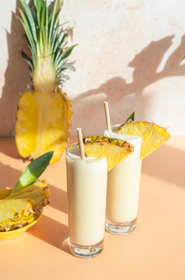 Scented Pineapple Coconut 10 oz scented candle