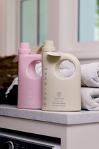 Effective Vanilla Musk 71 oz Laundry Detergent