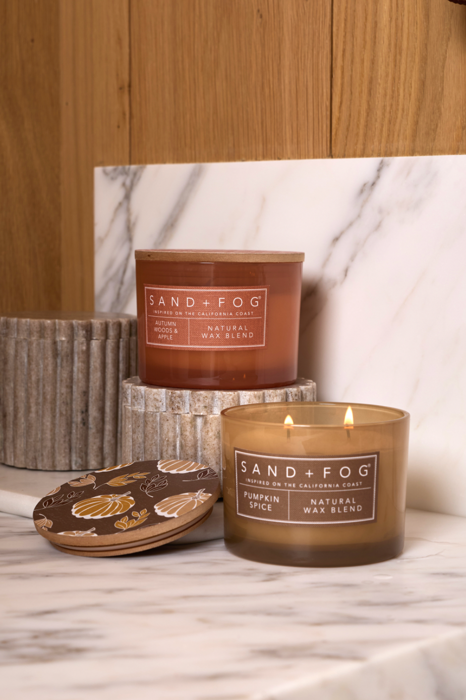 Scented Autumn Woods & Apple 12 oz scented candle
