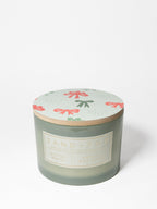 Scented Winter White 12 oz scented candle
